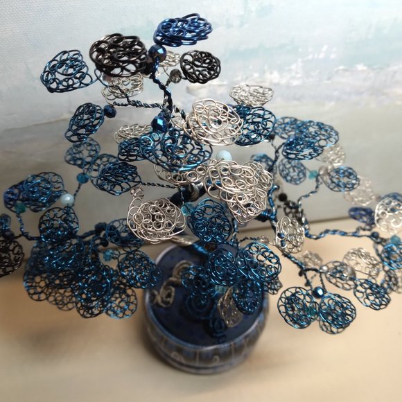 Blue, Silver, White & Black Bonsai Wire Tree (Tree of Life, Joshua Tree) - Picture 7 of 14